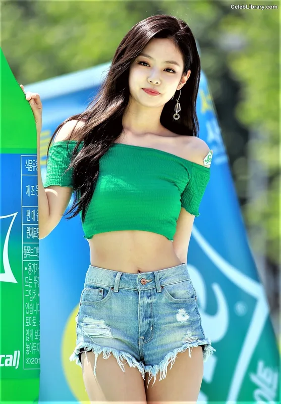 Jennie  BLΛƆKPIИK (Blackpink) photo 9 of 3632