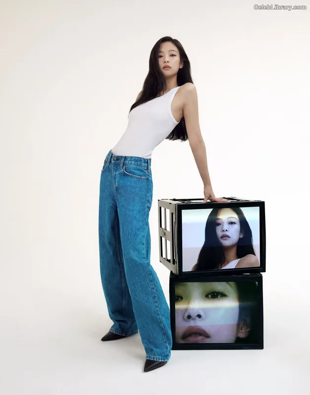 Jennie  BLΛƆKPIИK (Blackpink) photo 3 of 3632