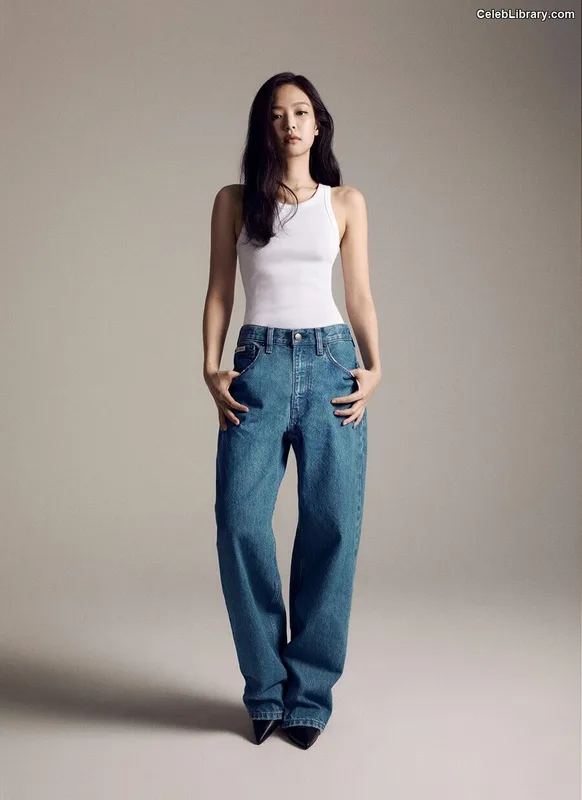 Jennie  BLΛƆKPIИK (Blackpink) photo 10 of 3632