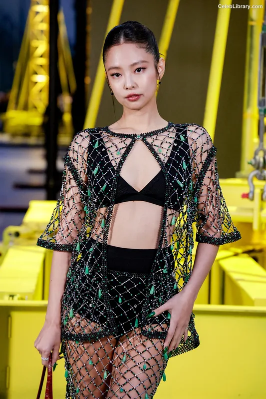 Jennie BLΛƆKPIИK (Blackpink) photo 7 of 3632