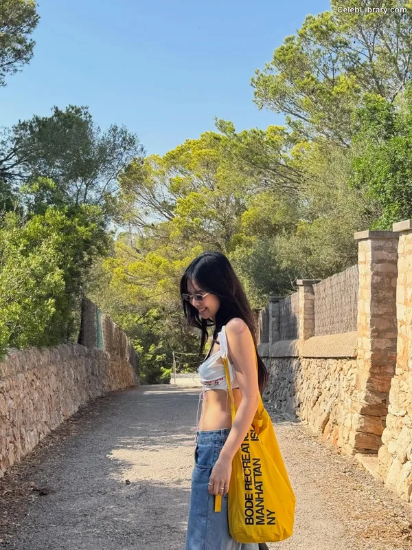 Jennie  BLΛƆKPIИK (Blackpink) photo 12 of 3632