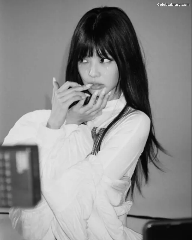 Jennie  BLΛƆKPIИK (Blackpink) photo 15 of 3632