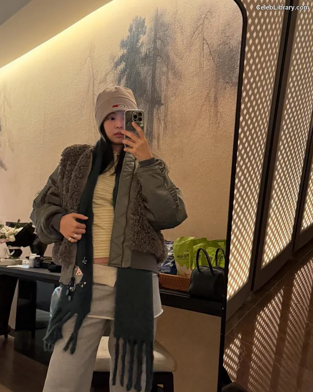 Jennie  BLΛƆKPIИK (Blackpink) photo 23 of 3632