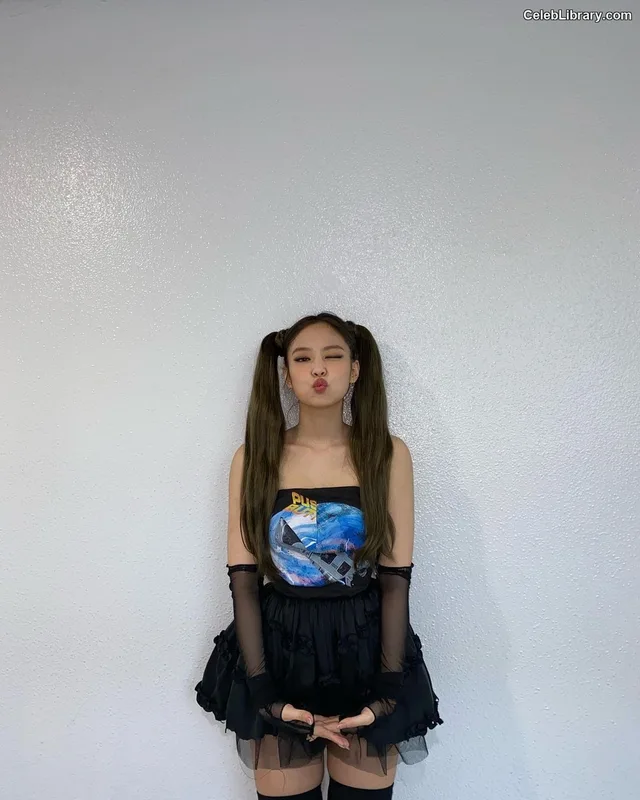 Jennie  BLΛƆKPIИK (Blackpink) photo 7 of 3632