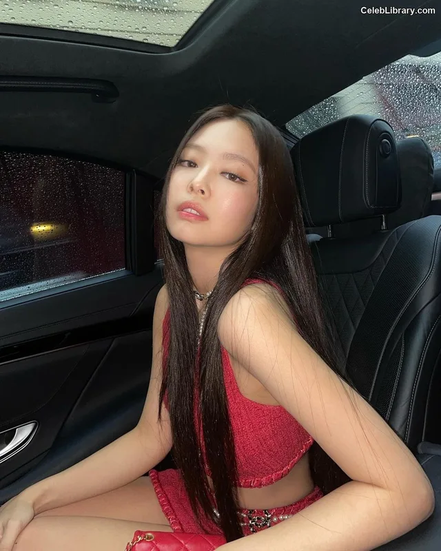 Jennie  BLΛƆKPIИK (Blackpink) photo 13 of 3632