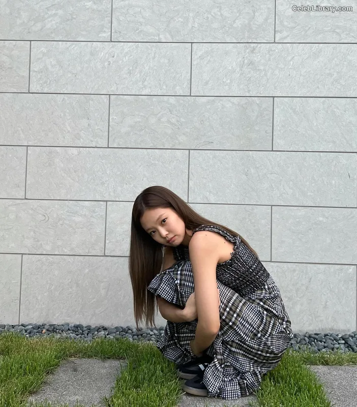 Jennie  BLΛƆKPIИK (Blackpink) photo 16 of 3632
