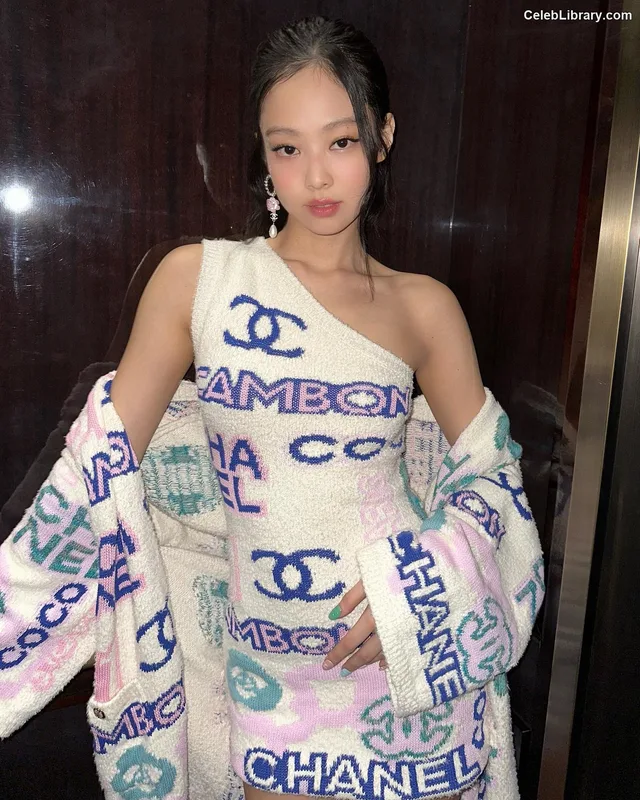 Jennie BLΛƆKPIИK (Blackpink) photo 4 of 3632