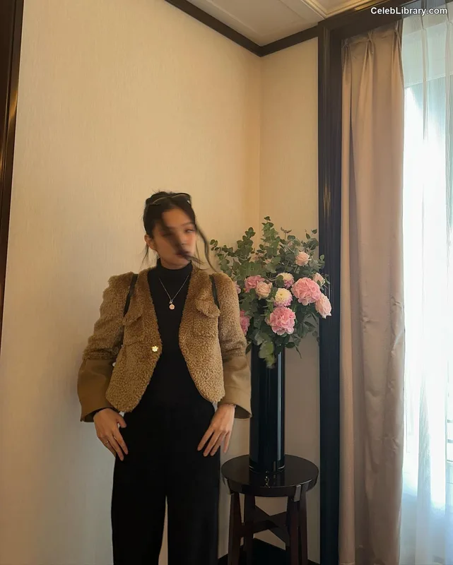 Jennie BLΛƆKPIИK (Blackpink) photo 9 of 3632