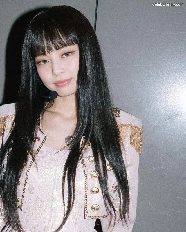 Jennie BLΛƆKPIИK (Blackpink) photo 16 of 3632