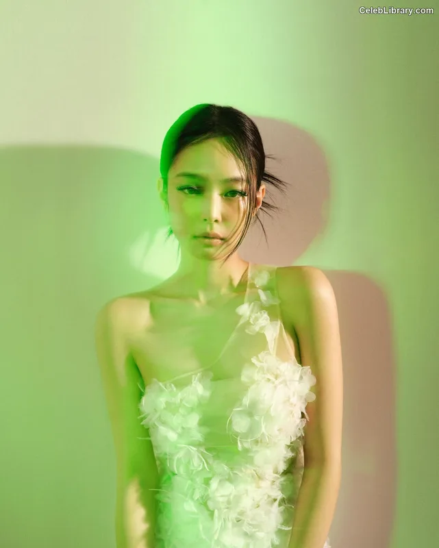 Jennie BLΛƆKPIИK (Blackpink) photo 19 of 3632