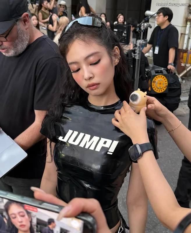 Jennie BLΛƆKPIИK (Blackpink) photo 8 of 3632