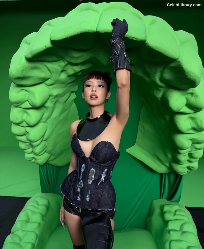 Jennie BLΛƆKPIИK (Blackpink) photo 17 of 3632