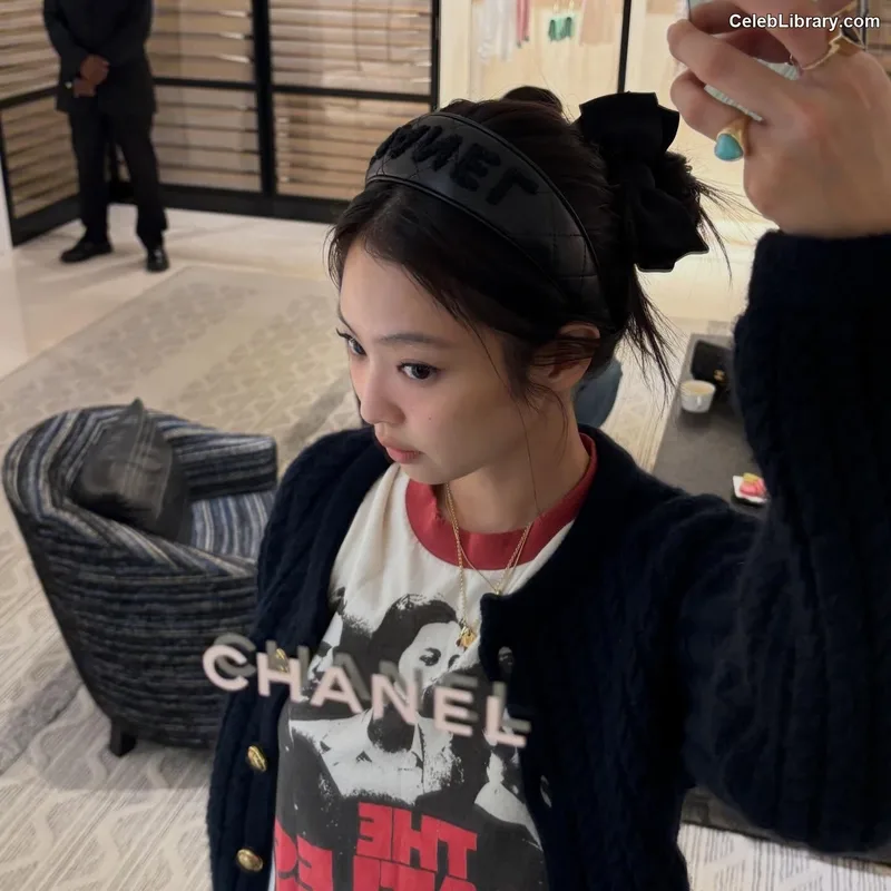 Jennie BLΛƆKPIИK (Blackpink) photo 19 of 3632