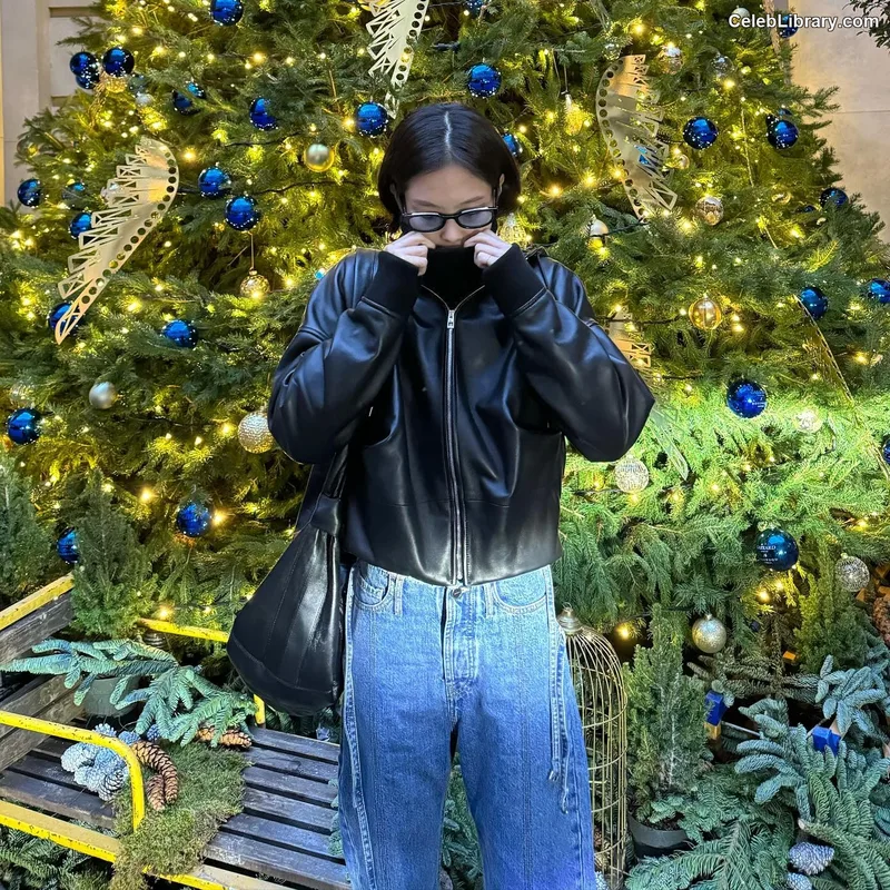 Jennie BLΛƆKPIИK (Blackpink) photo 16 of 3632