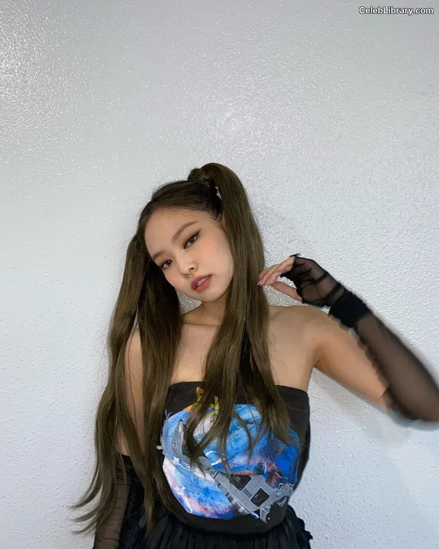 Jennie BLΛƆKPIИK (Blackpink) photo 22 of 3632