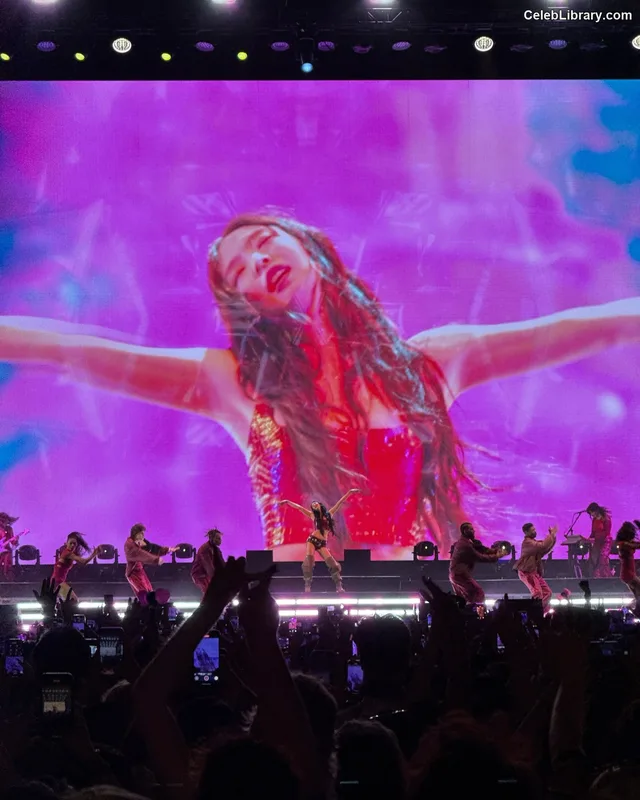 Jennie BLΛƆKPIИK (Blackpink) photo 1 of 3632