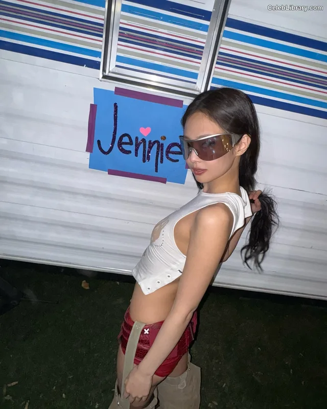 Jennie BLΛƆKPIИK (Blackpink) photo 22 of 3632