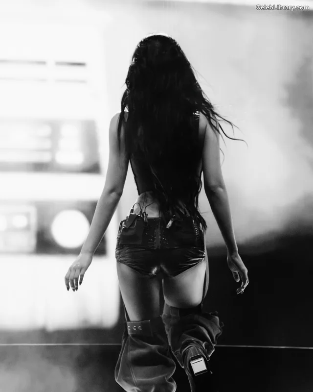 Jennie  BLΛƆKPIИK (Blackpink) photo 3 of 3632
