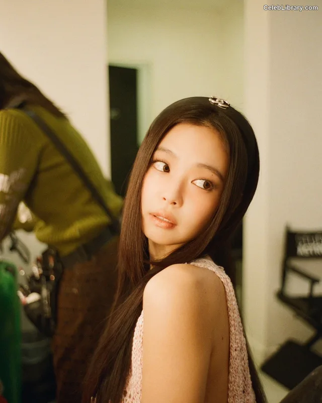 Jennie  BLΛƆKPIИK (Blackpink) photo 12 of 3632