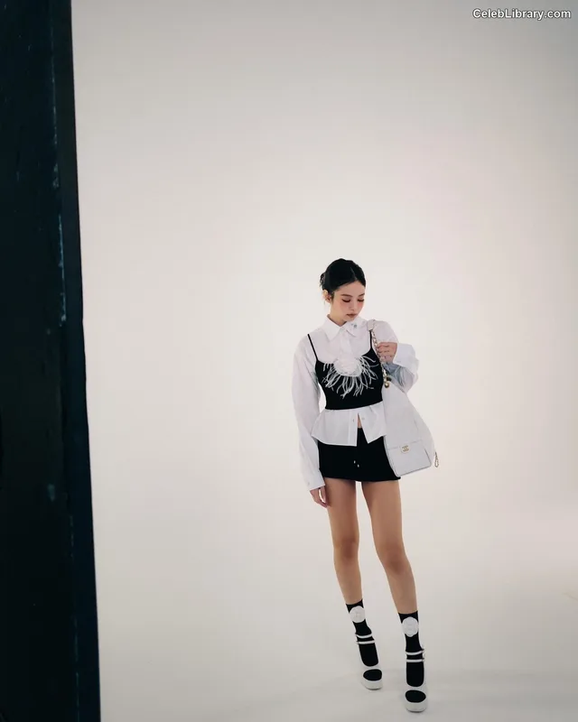 Jennie  BLΛƆKPIИK (Blackpink) photo 18 of 3632