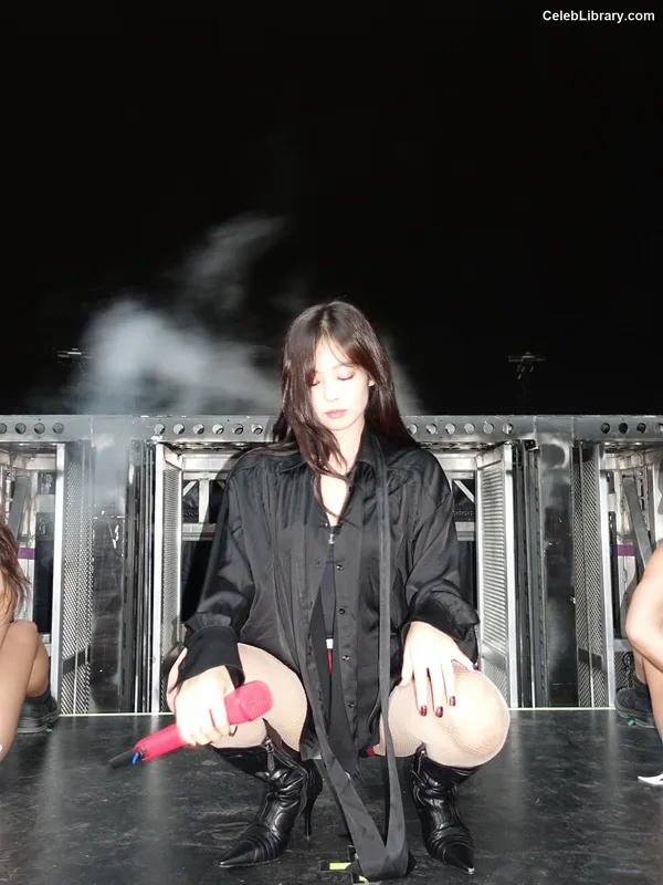Jennie  BLΛƆKPIИK (Blackpink) photo 14 of 3632