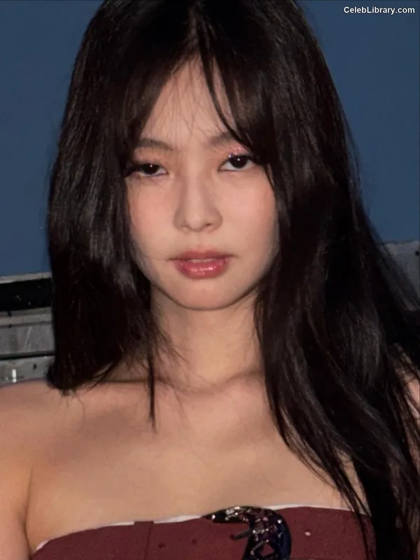 Jennie  BLΛƆKPIИK (Blackpink) photo 17 of 3632