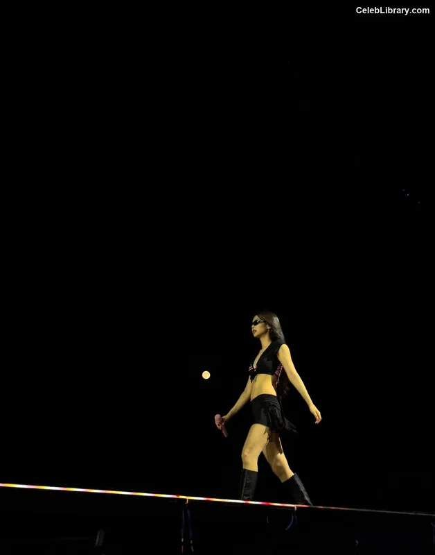 Jennie  BLΛƆKPIИK (Blackpink) photo 23 of 3632