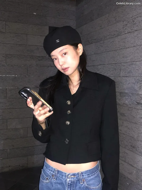 Jennie  BLΛƆKPIИK (Blackpink) photo 21 of 3632