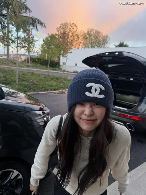 Jennie  BLΛƆKPIИK (Blackpink) photo 23 of 3632