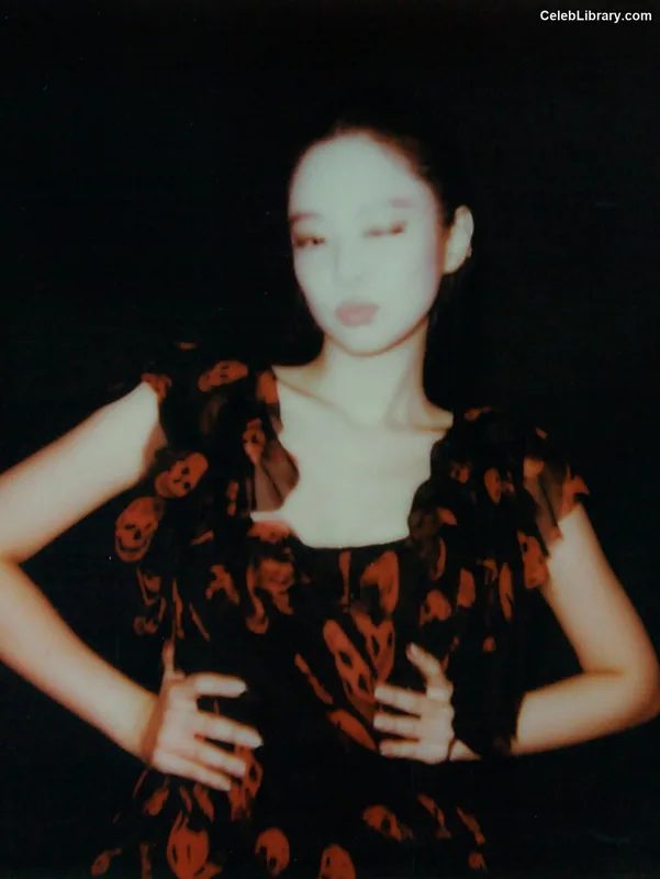 Jennie  BLΛƆKPIИK (Blackpink) photo 19 of 3632