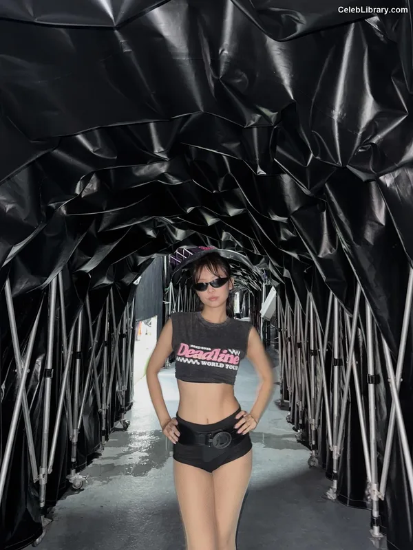 Jennie  BLΛƆKPIИK (Blackpink) photo 2 of 3632