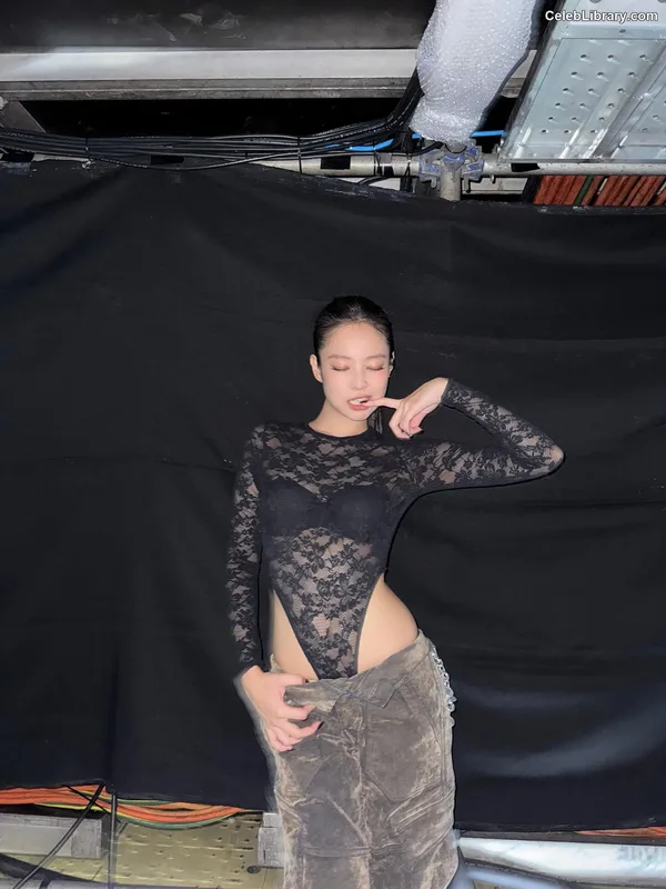 Jennie  BLΛƆKPIИK (Blackpink) photo 17 of 3632