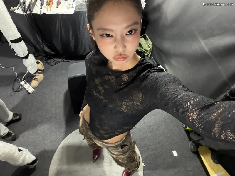 Jennie  BLΛƆKPIИK (Blackpink) photo 20 of 3632