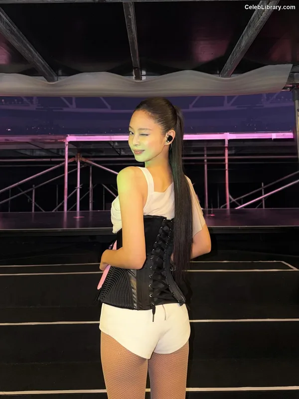 Jennie  BLΛƆKPIИK (Blackpink) photo 19 of 3632