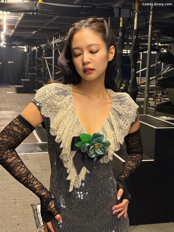 Jennie BLΛƆKPIИK (Blackpink) photo 8 of 3632