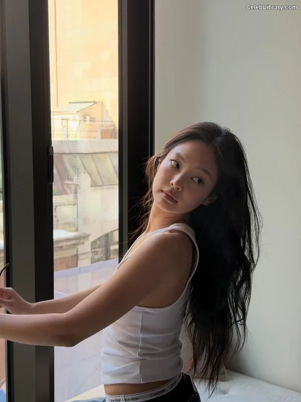 Jennie BLΛƆKPIИK (Blackpink) photo 11 of 3632