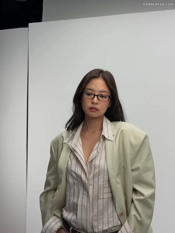 Jennie BLΛƆKPIИK (Blackpink) photo 22 of 3632