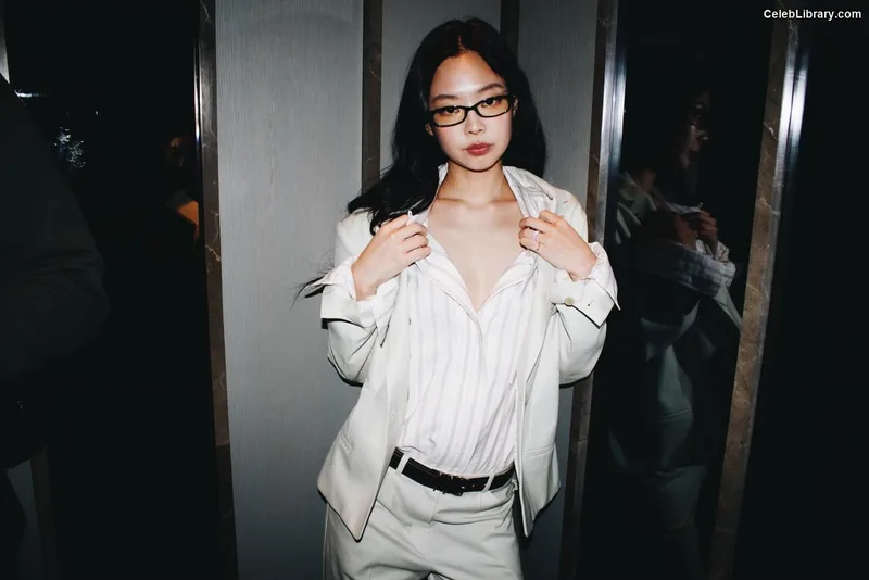 Jennie BLΛƆKPIИK (Blackpink) photo 10 of 3632