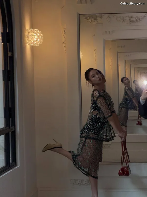 Jennie BLΛƆKPIИK (Blackpink) photo 5 of 3632