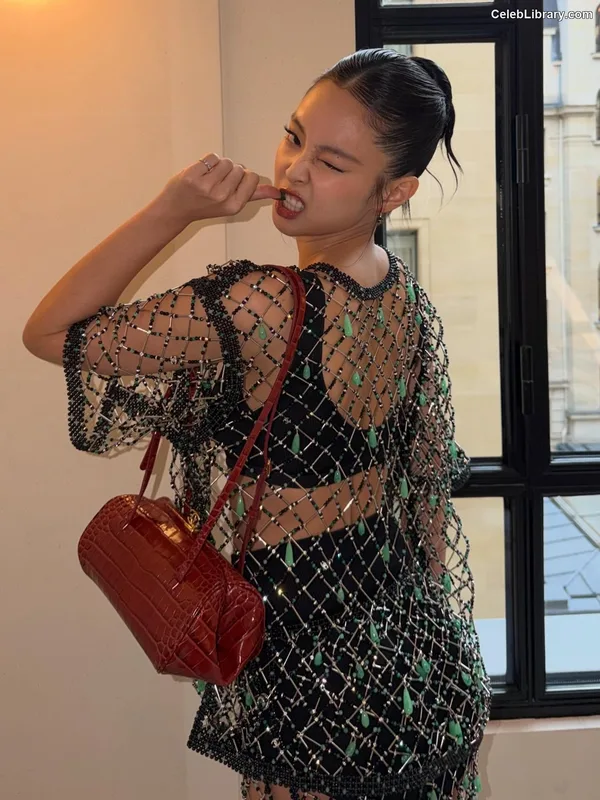 Jennie BLΛƆKPIИK (Blackpink) photo 10 of 3632