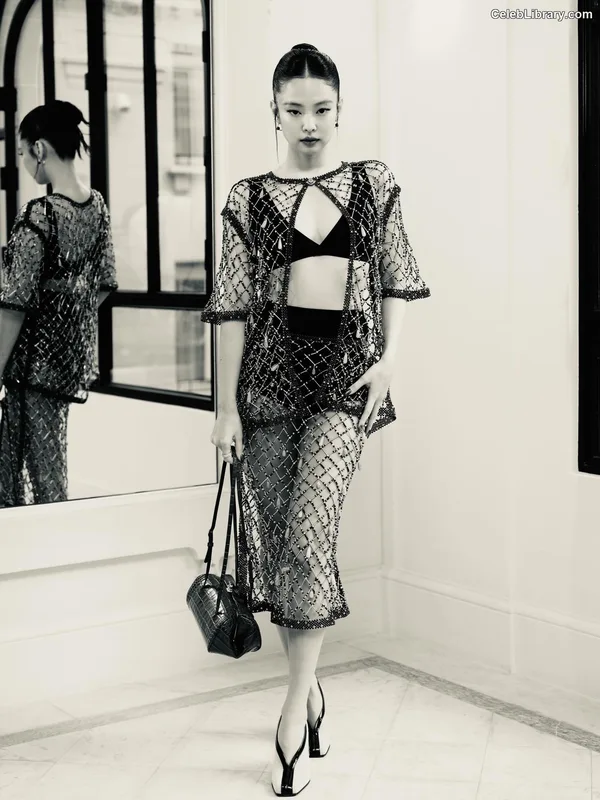 Jennie BLΛƆKPIИK (Blackpink) photo 12 of 3632