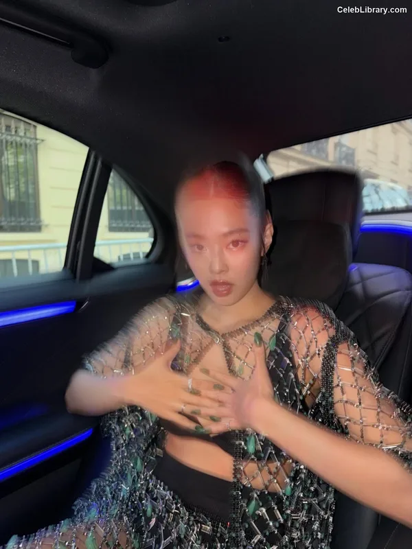 Jennie BLΛƆKPIИK (Blackpink) photo 20 of 3632