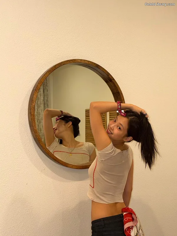 Jennie BLΛƆKPIИK (Blackpink) photo 17 of 3632