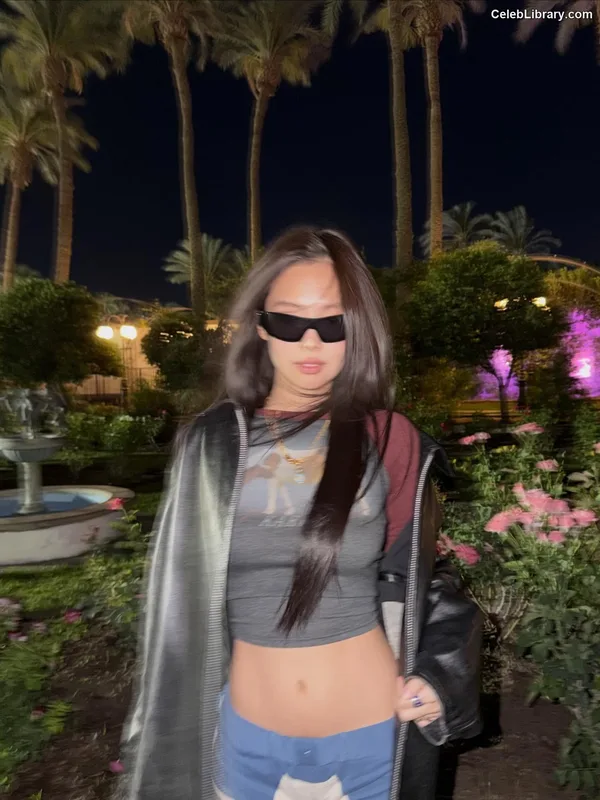Jennie BLΛƆKPIИK (Blackpink) photo 23 of 3632