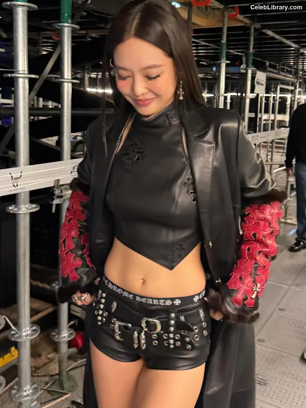 Jennie  BLΛƆKPIИK (Blackpink) photo 9 of 3632