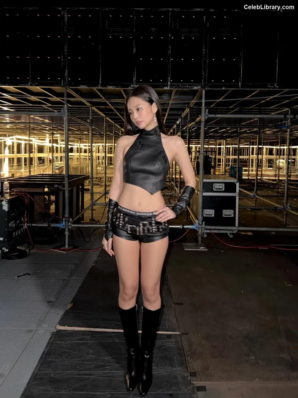 Jennie  BLΛƆKPIИK (Blackpink) photo 12 of 3632