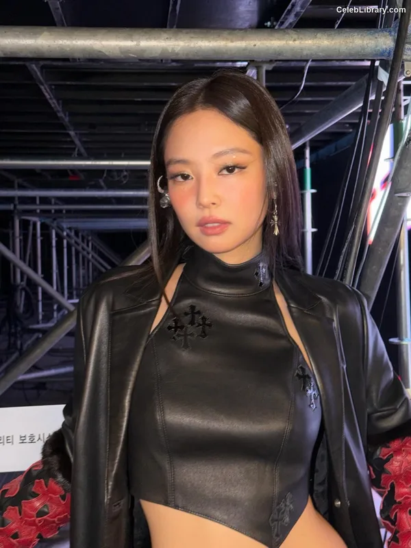 Jennie  BLΛƆKPIИK (Blackpink) photo 14 of 3632