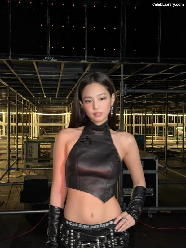Jennie  BLΛƆKPIИK (Blackpink) photo 15 of 3632