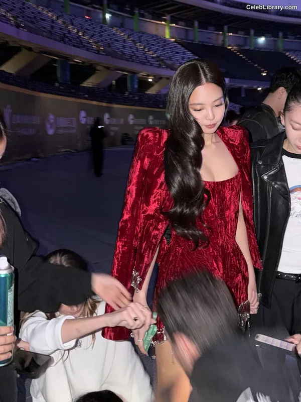 Jennie  BLΛƆKPIИK (Blackpink) photo 17 of 3632