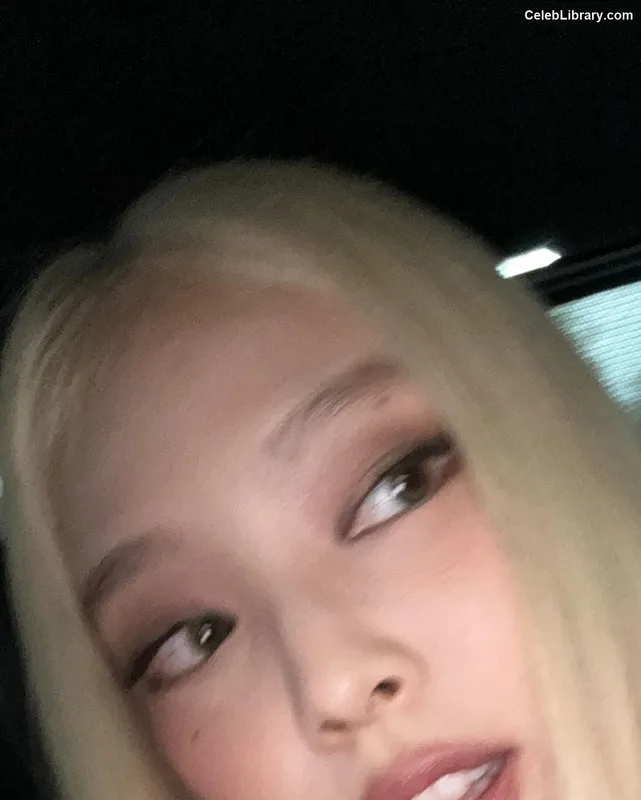 Jennie  BLΛƆKPIИK (Blackpink) photo 21 of 3632